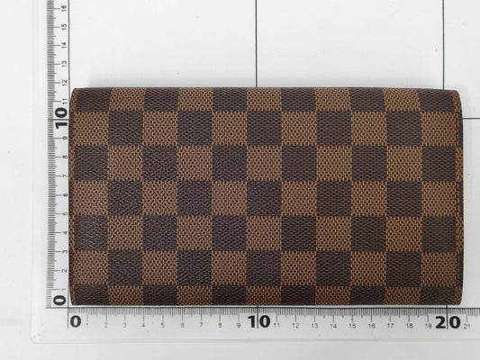 LOUIS VUITTON Damier Portefeuille Sarah Wallet