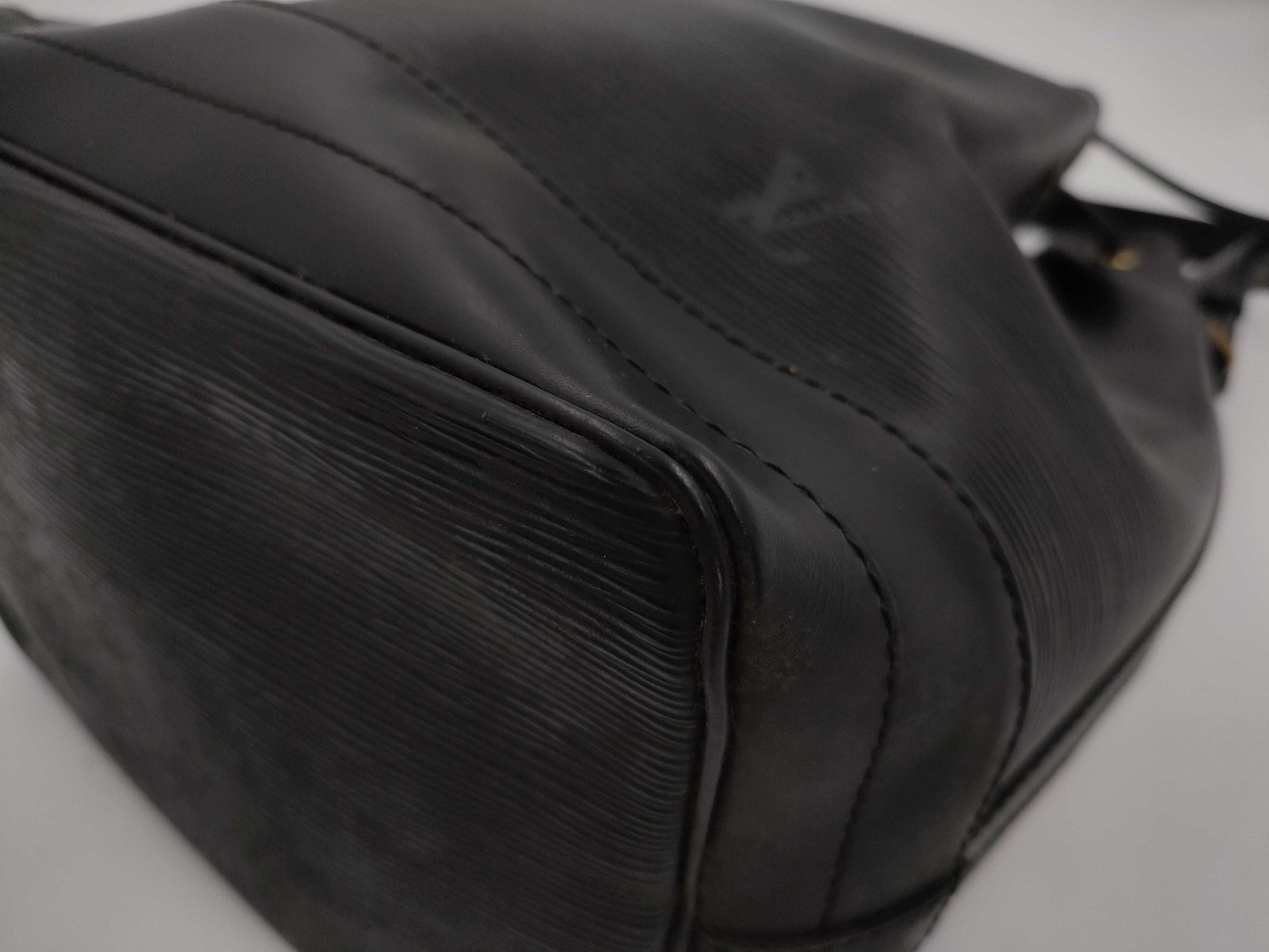 LOUIS VUITTON Epi Noe Drawstring Shoulder Bag M59002 Black