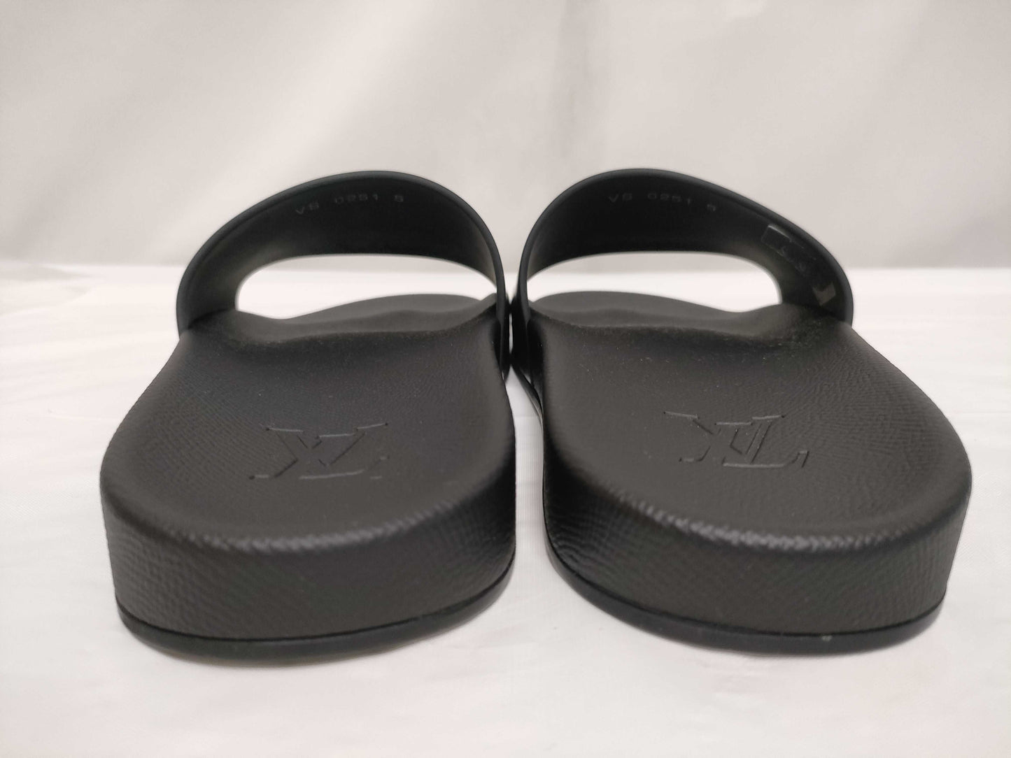LOUIS VUITTON Monogram Waterfront Line Sandals Black/Silver Sandals