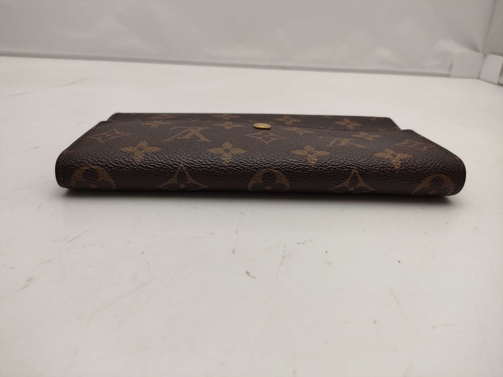 LOUIS VUITTON Monogram M61217 Portefeuille International Wallet