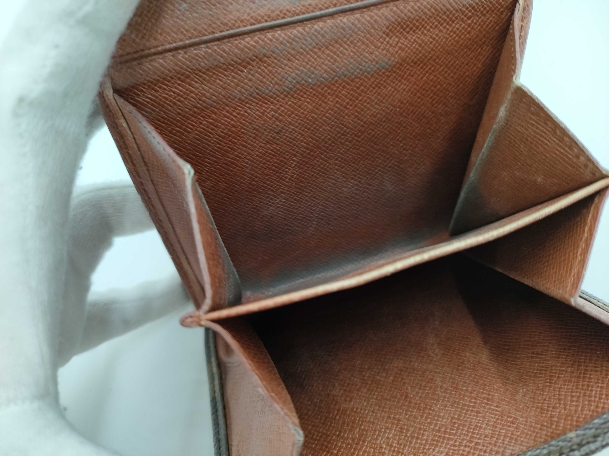 LOUIS VUITTON Monogram Double Hook Wallet
