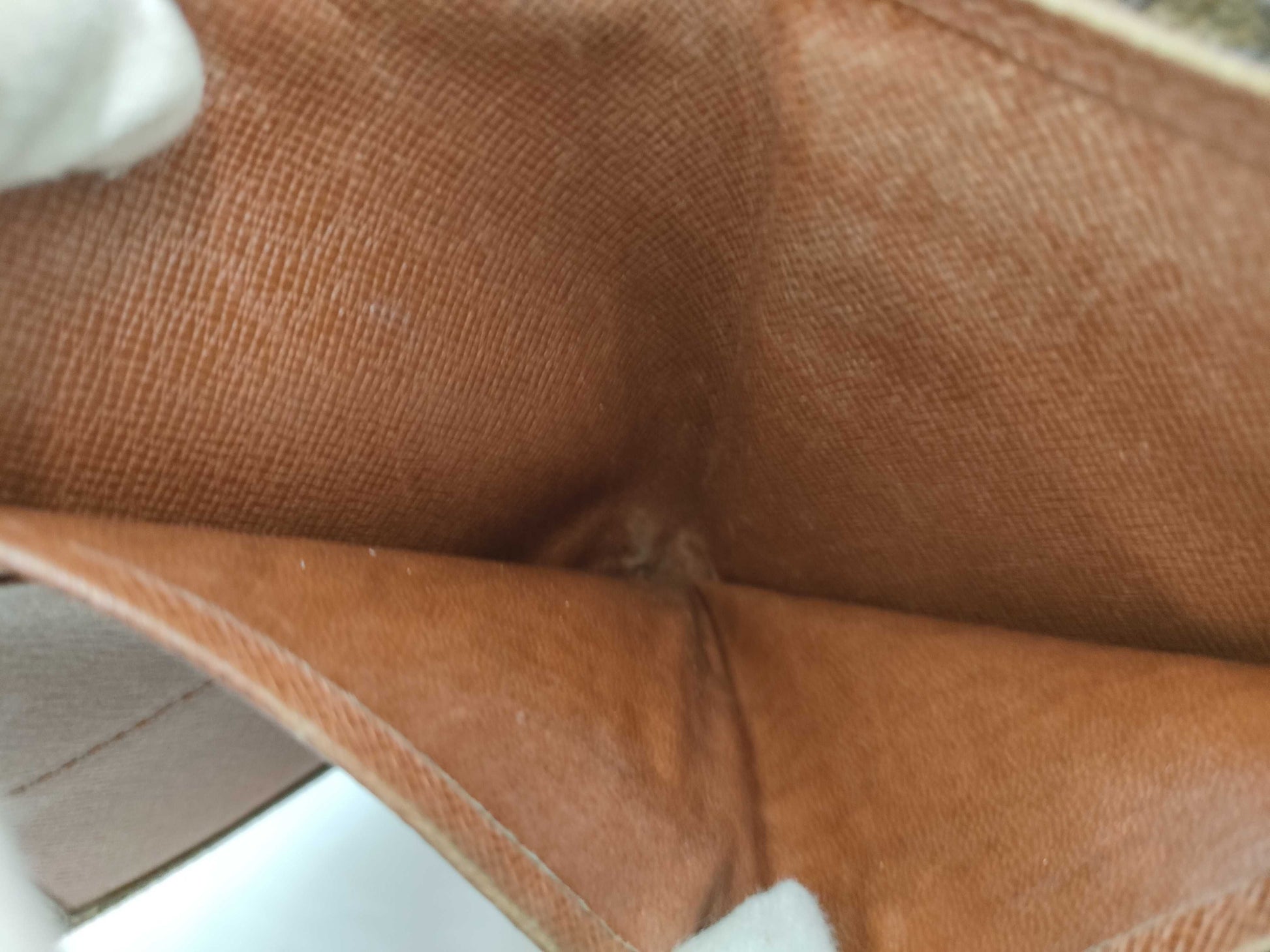 LOUIS VUITTON Monogram Double Hook Wallet