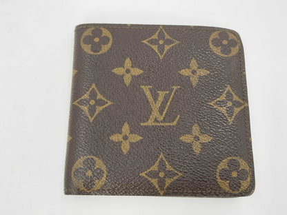 LOUIS VUITTON Monogram Bifold Wallet