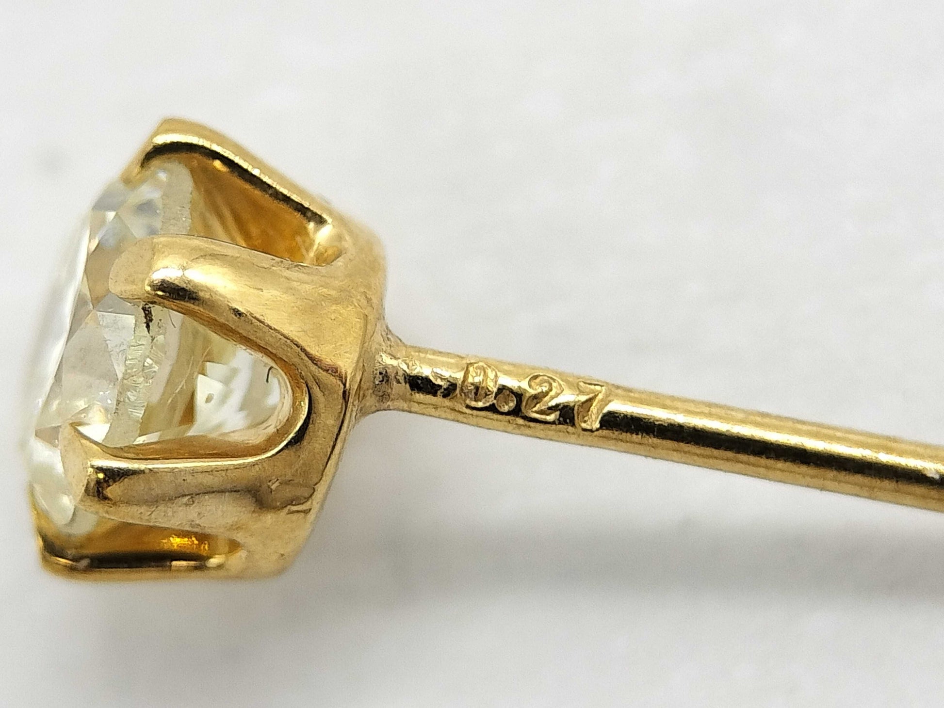 D 0.2ct/0.27ct K18 0.8g Earrings 