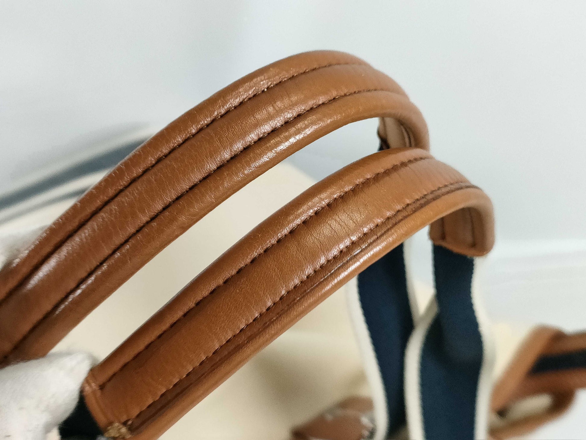COACH 70583 Coach Canvas 2-Way Tote Bag