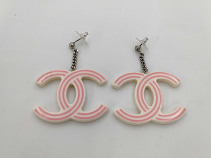 CHANEL Swing Earrings