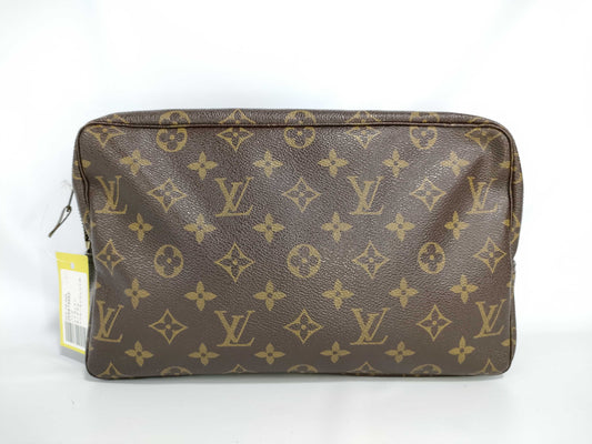 LOUIS VUITTON [Model Number] M47522 Monogram True Toilet 28 Pouch
