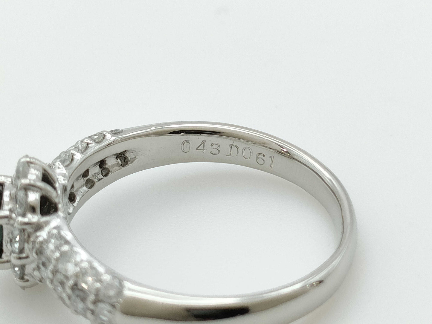 AX 0.43ct D 0.61ct PT900 4.9g Ring 