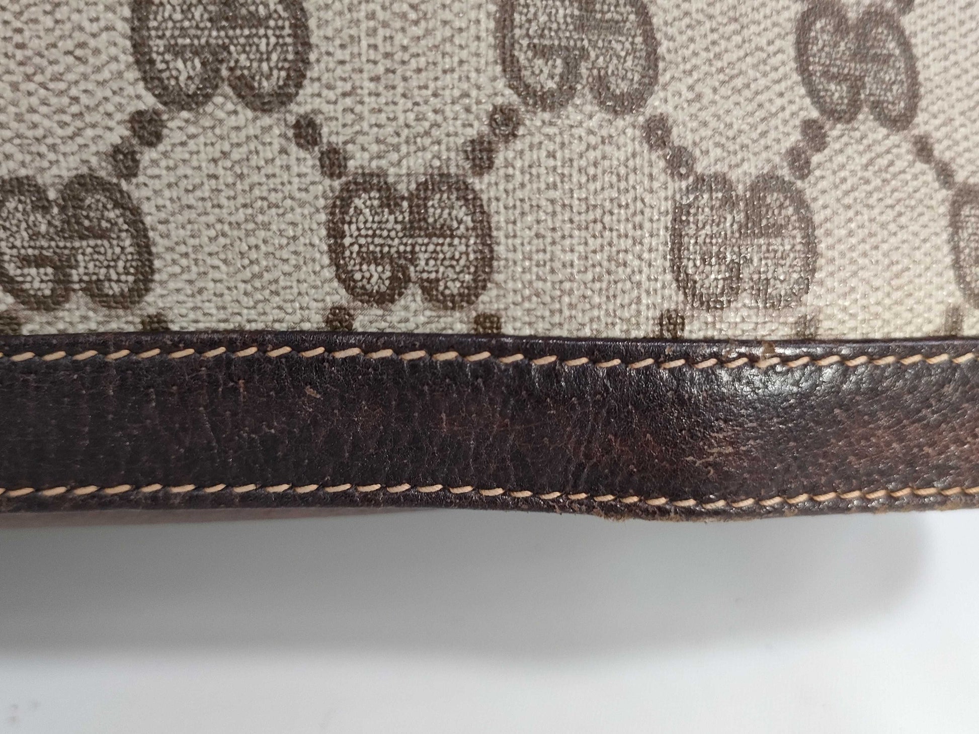 GUCCI Old Shoulder Bag