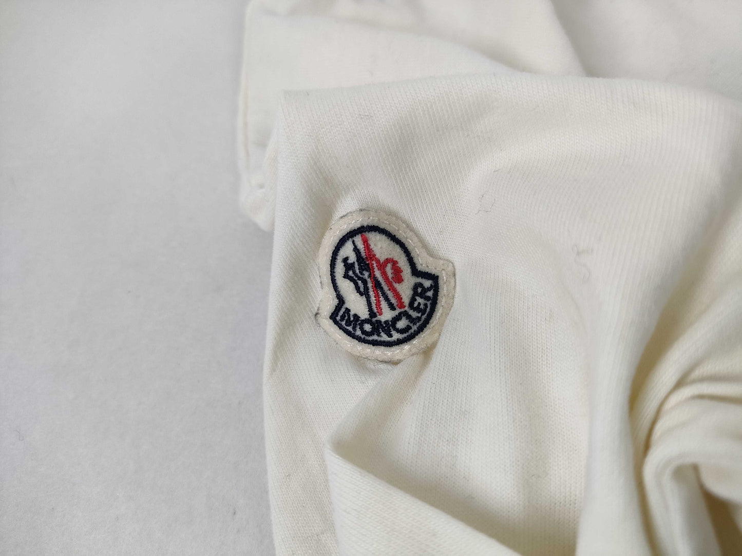 MONCLER MAGLIA T-SHIRT T-SHIRT/45269071VFYU T-shirt