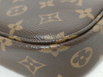 LOUIS VUITTON Monogram Ivy Wallet Chain M81911 RFID Enabled Shoulder Bag