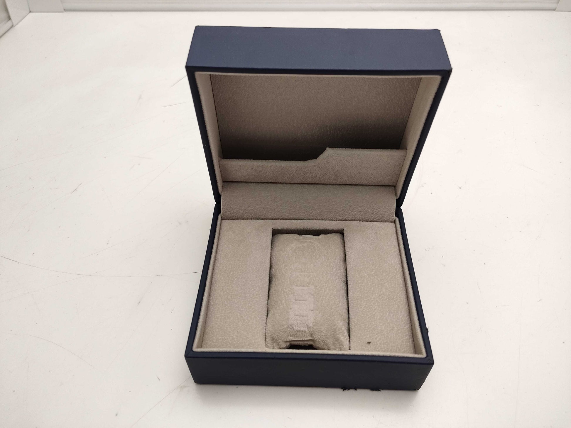 CITIZEN xC 4℃ collaboration women's watch