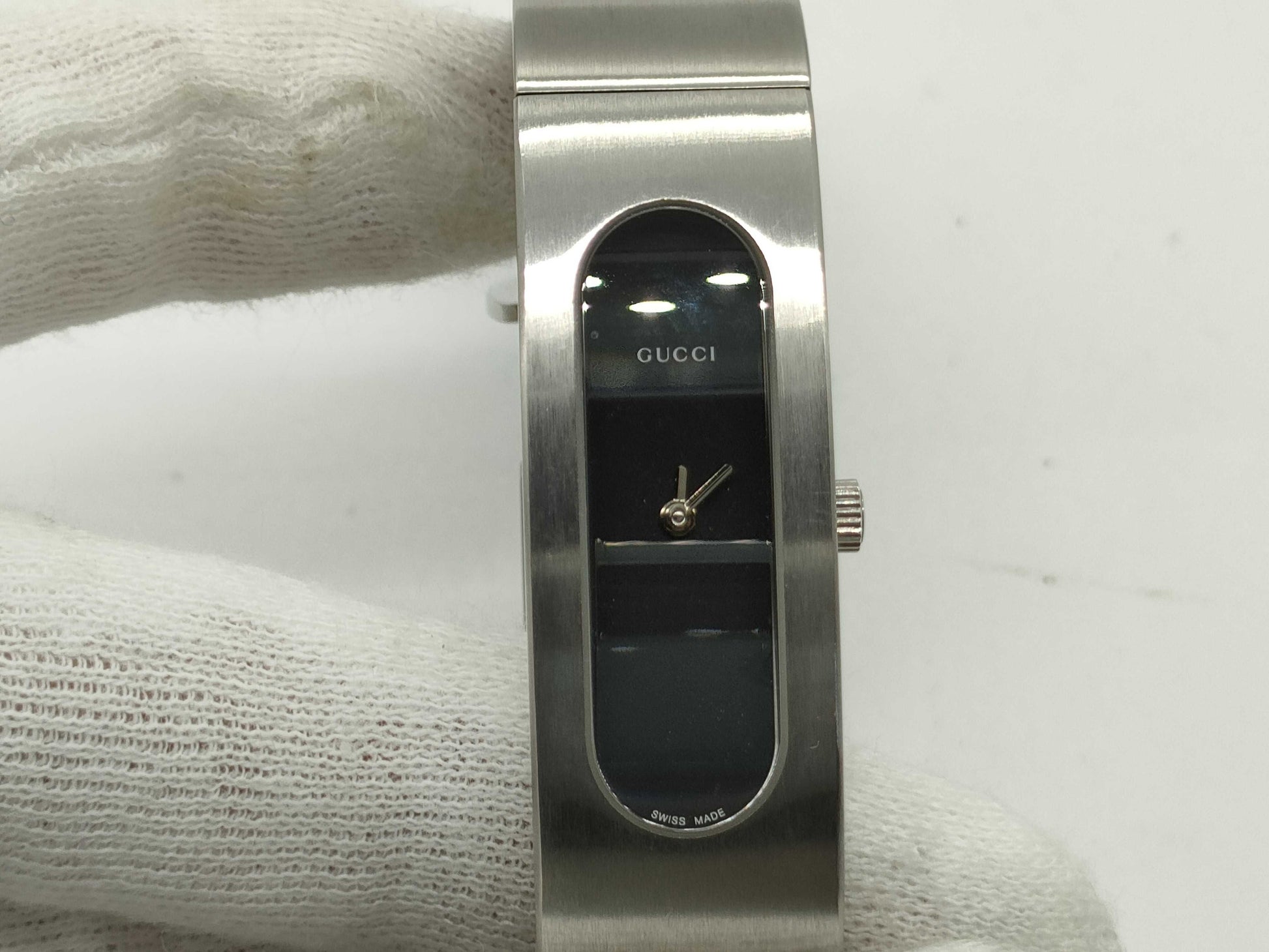 GUCCI 2400 S Women's Watch