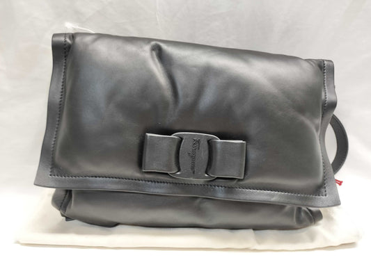 Salvatore Ferragamo VIVA Shoulder Bag Shoulder Bag