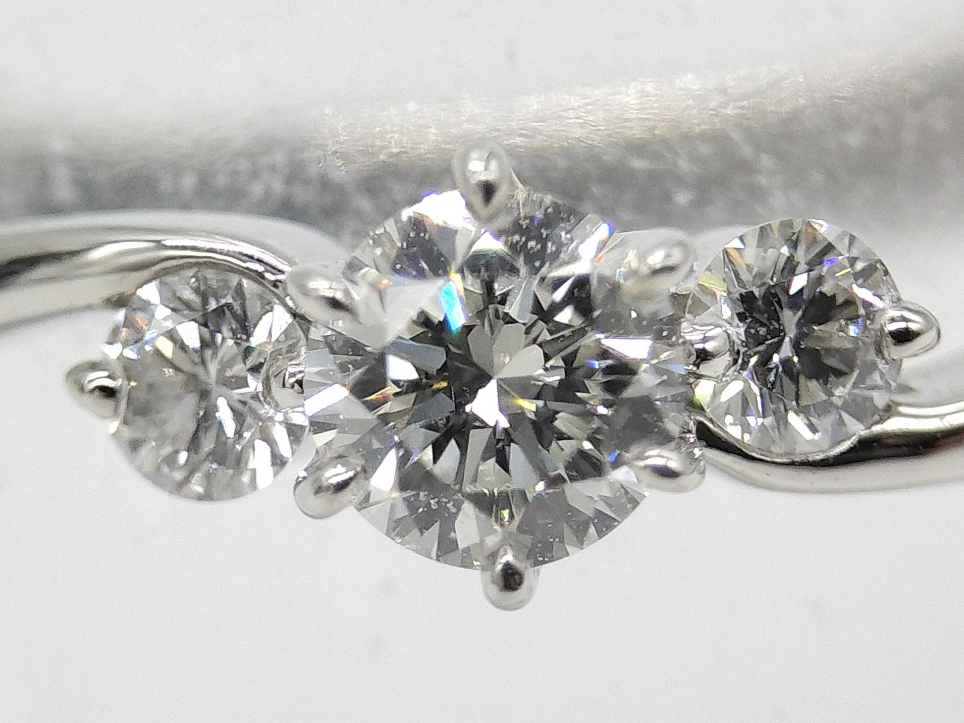 ROYAL ASSCHER D0.22ct FD0.10ct Pt950 3.1g Ring 
