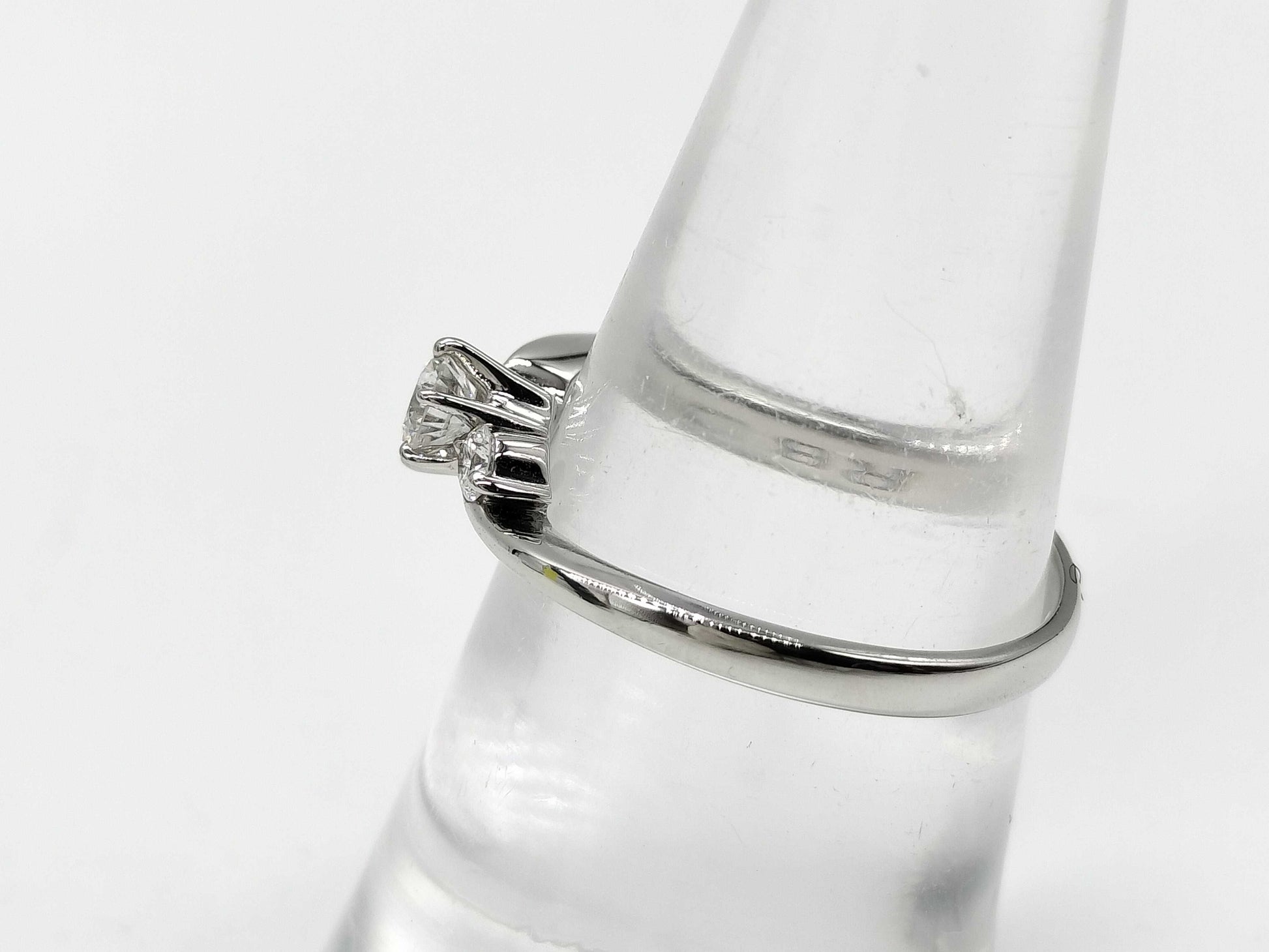 ROYAL ASSCHER D0.22ct FD0.10ct Pt950 3.1g Ring 