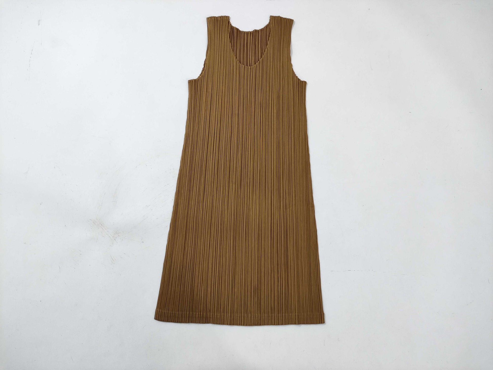 PLEATS PLEASE Brown Sleeveless Dress