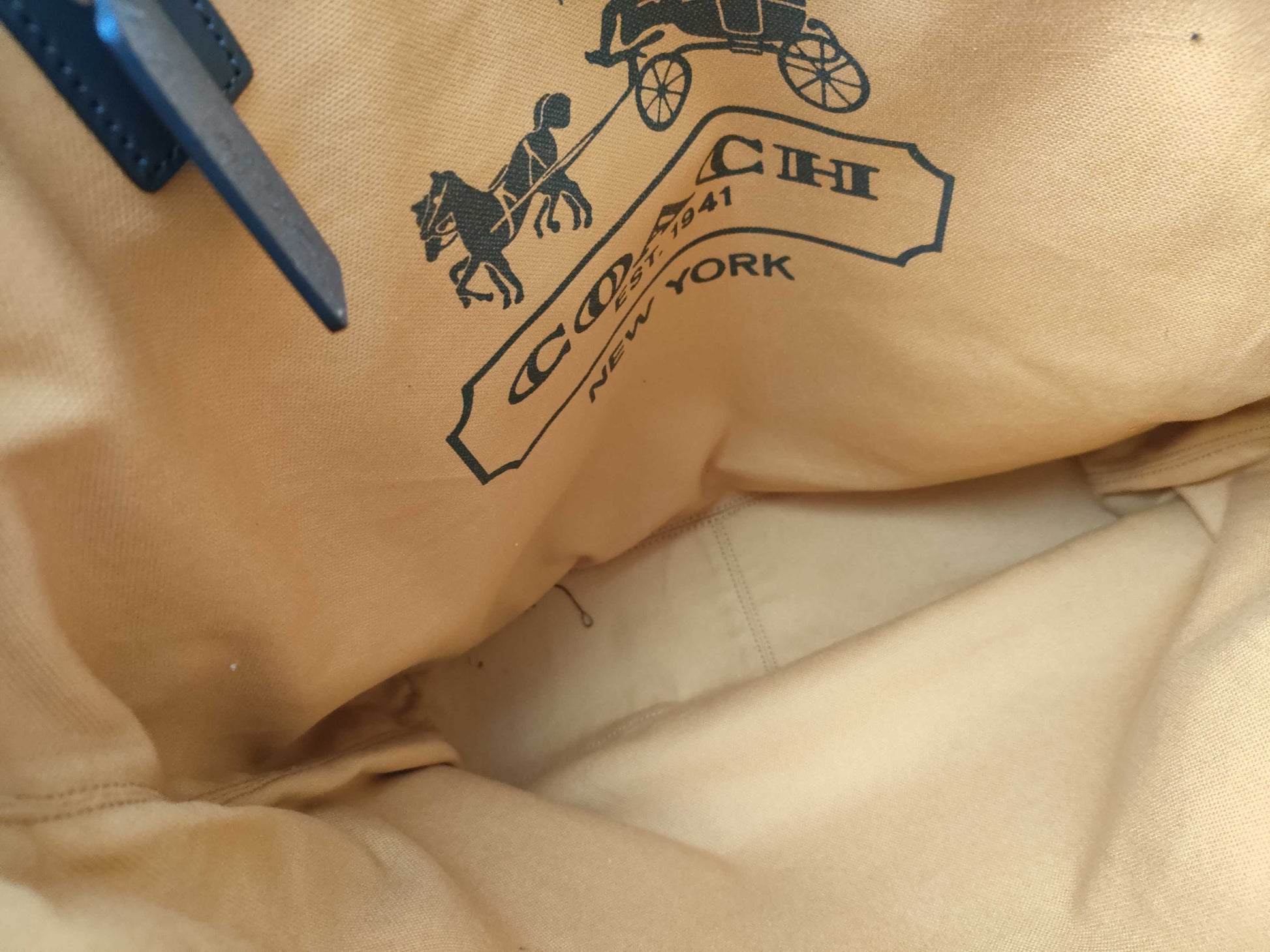 Lacoste and other shoulder bags