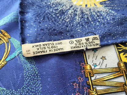 HERMES Carre Carre 90 Skilled Fire Scarf