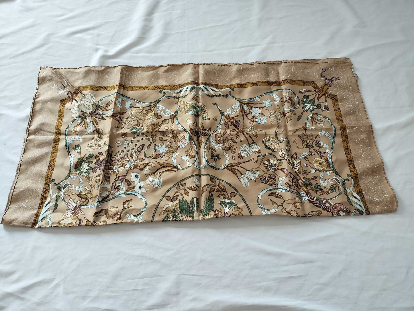 HERMES Carré 90 Scarf with Eastern Stones and Western Stonework