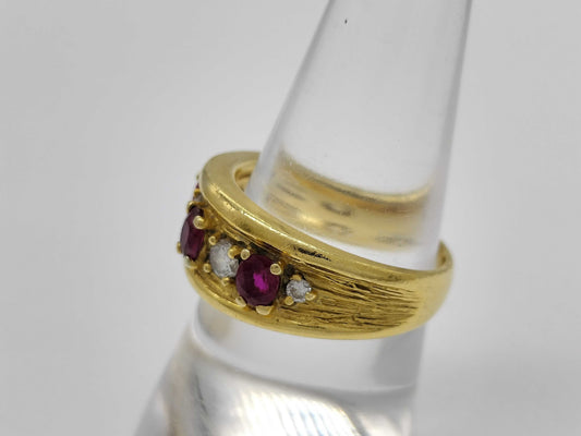 R 0.94ct D 0.32ct K18 8.1g Ring 