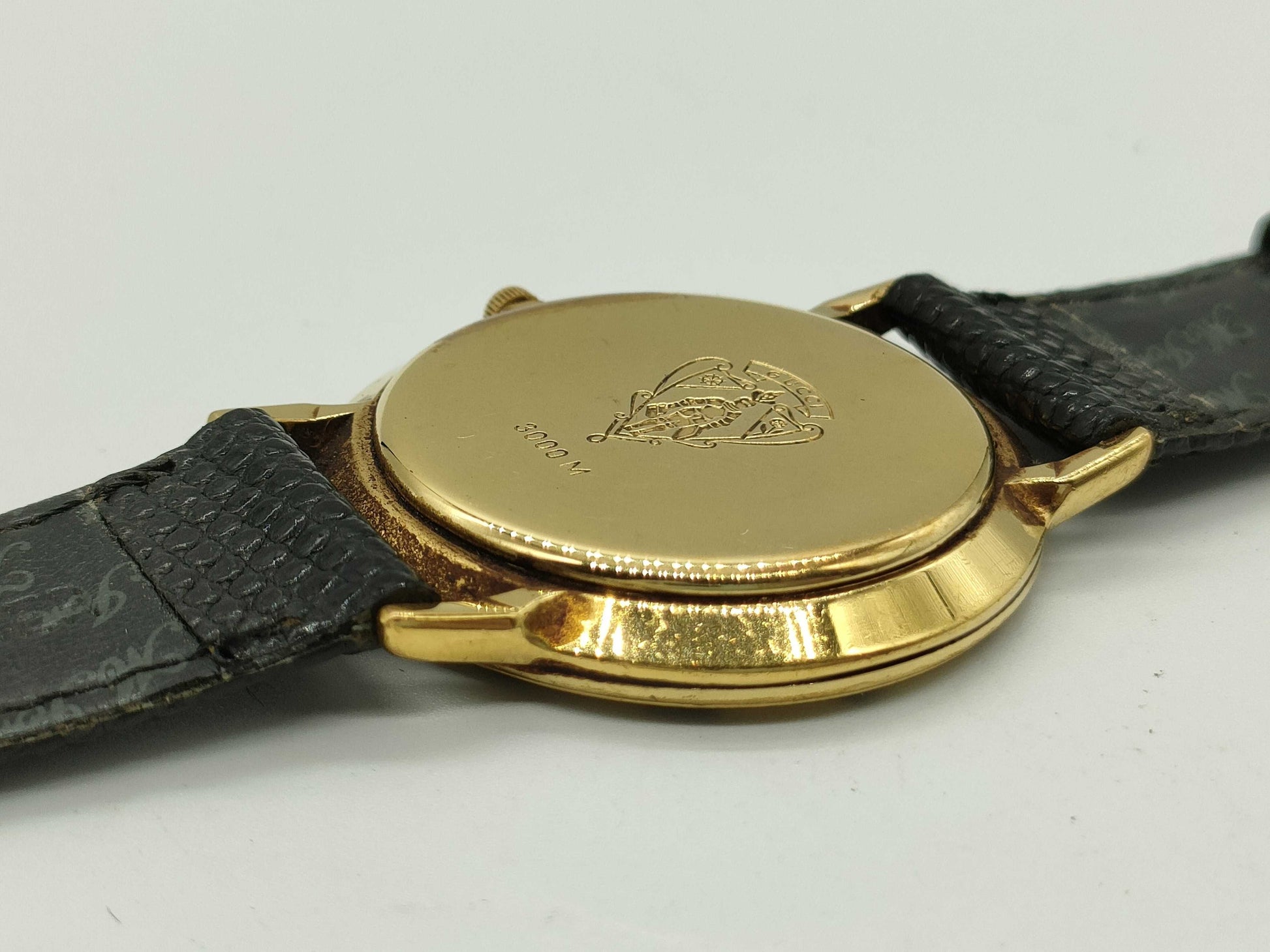 GUCCI 3100J Boys' Watch with Aftermarket Strap, Unused