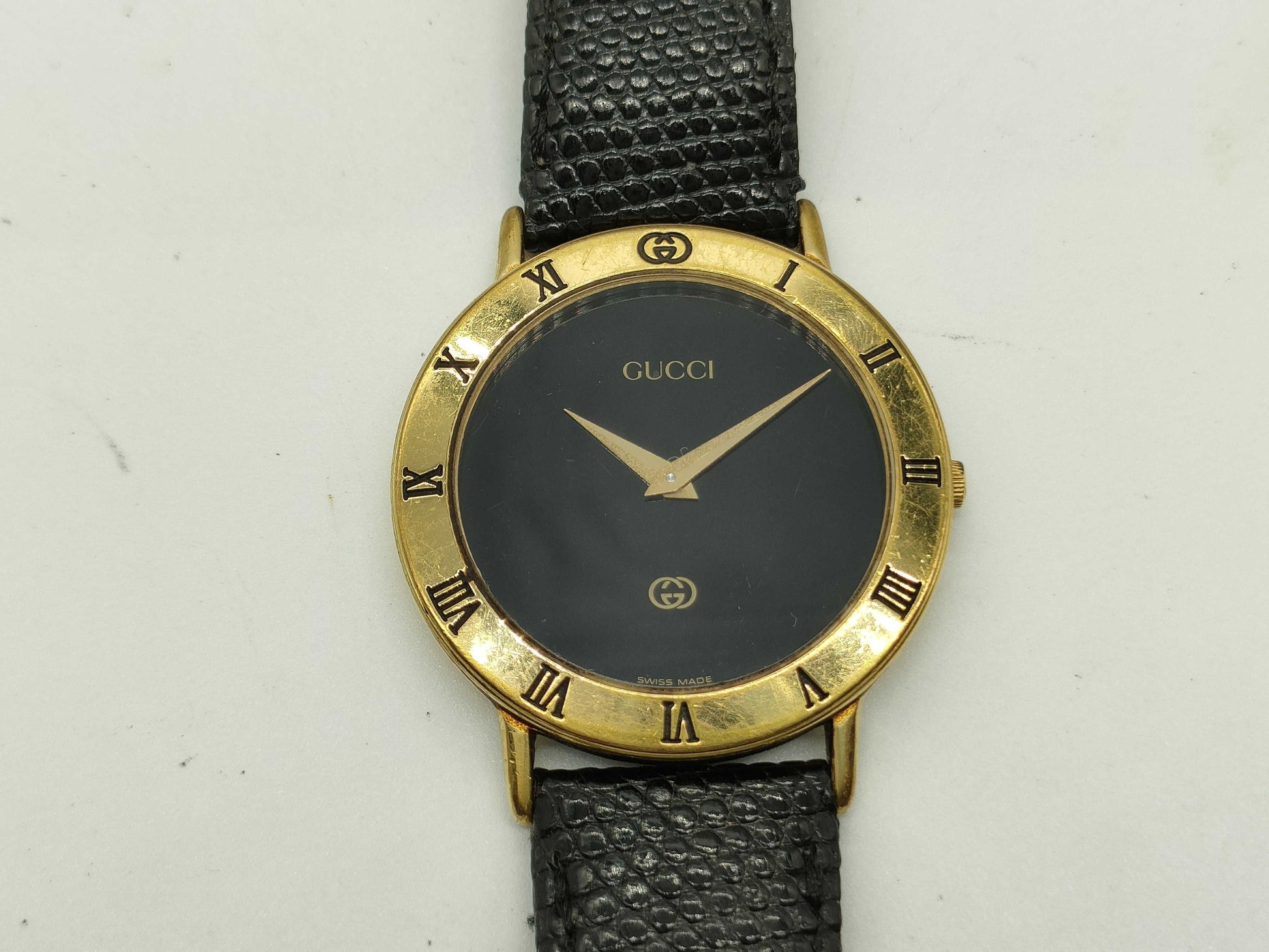GUCCI 3100J Boys' Watch with Aftermarket Strap, Unused