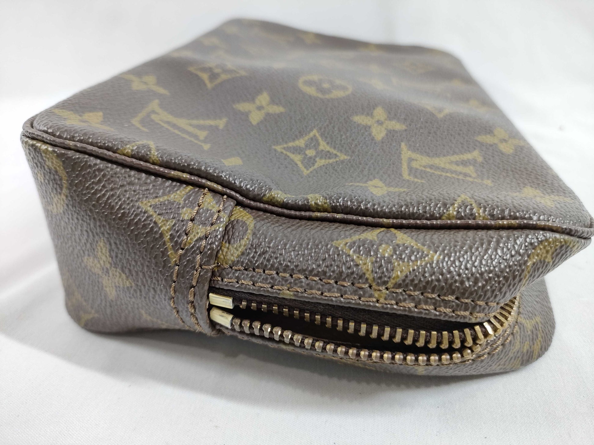 LOUIS VUITTON M47507 Monogram Truest Wallet Pouch