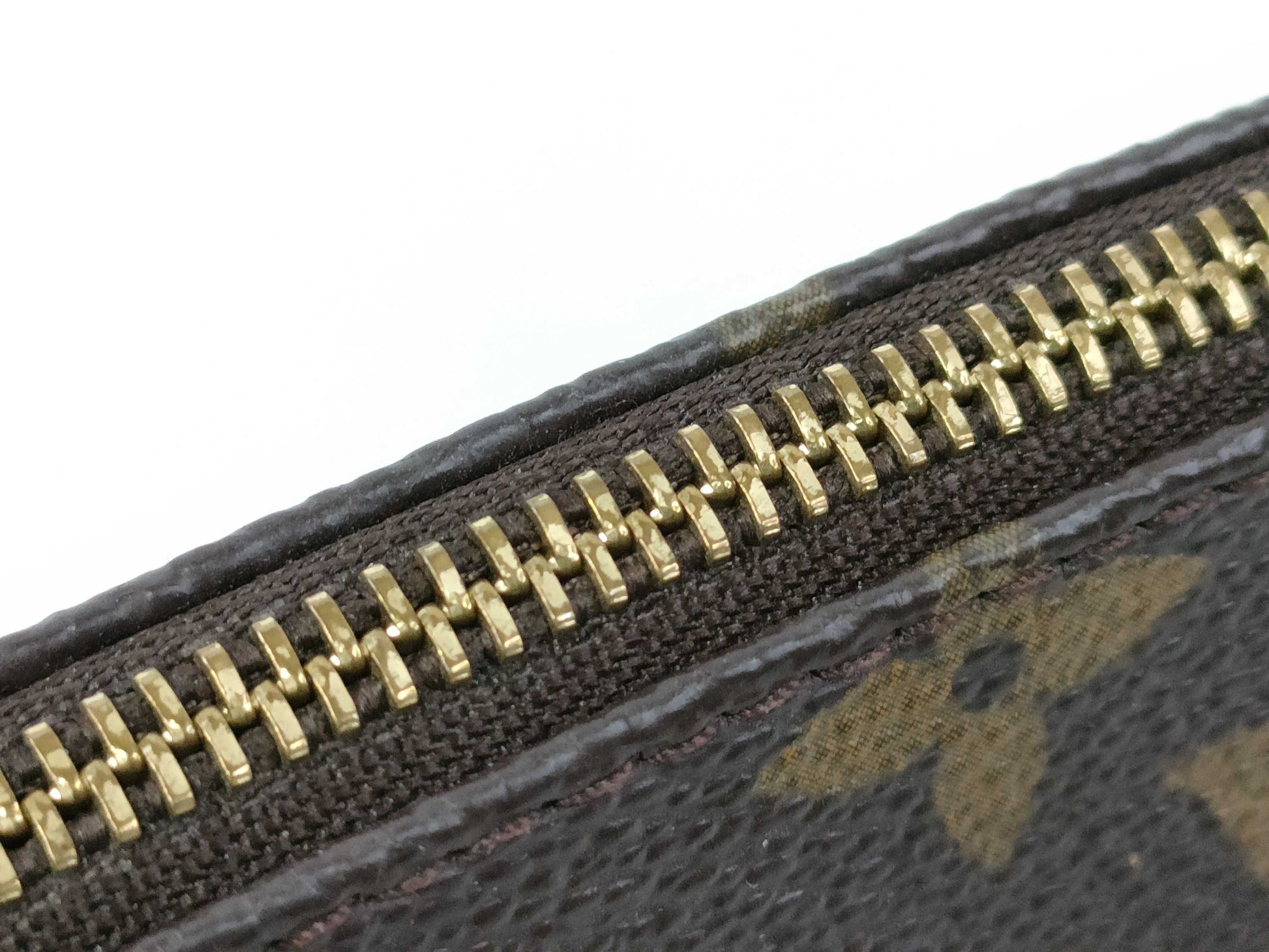 LOUIS VUITTON M51980 Monogram Accessoires Pouch