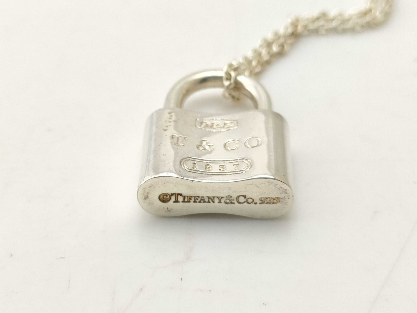 Tiffany & Co. Cadena Necklace Necklace