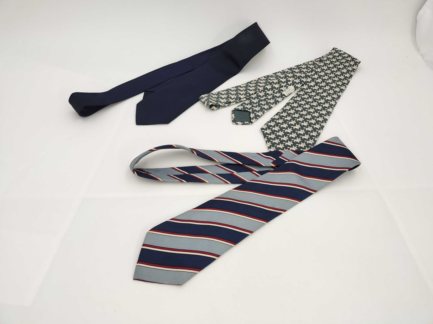 Pegasus / 100% Silk / Louis Vuitton / Tie / Year of the Rabbit Limited Edition / Yves Saint Laurent Tie