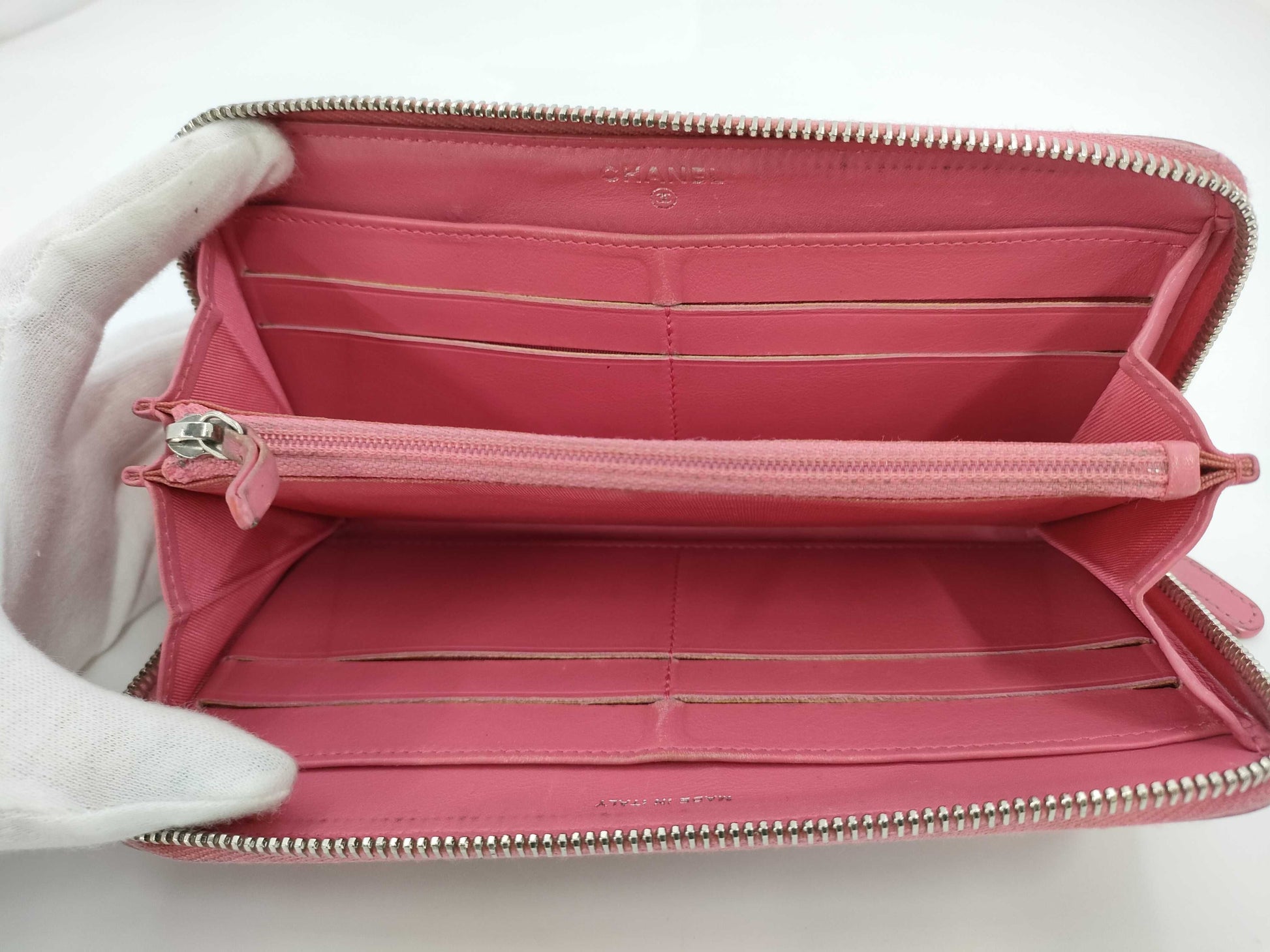 CHANEL Simply CC Round Zip Long Wallet