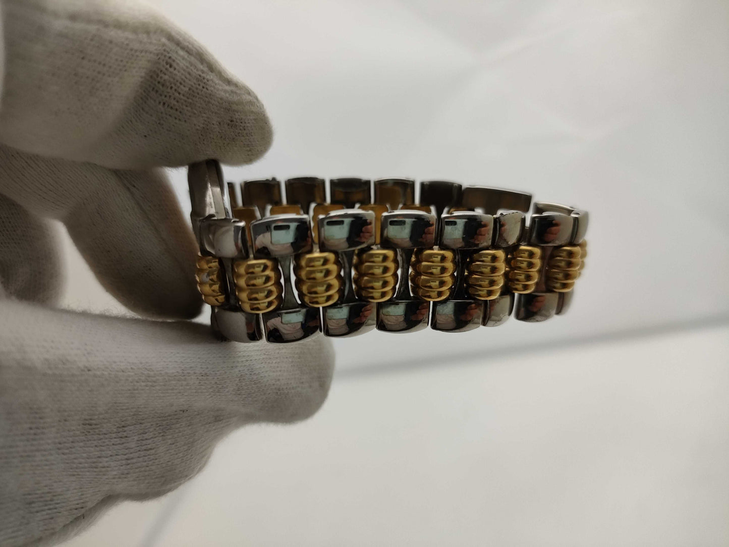 Dior Watch 45 204 Unused Women's Watch