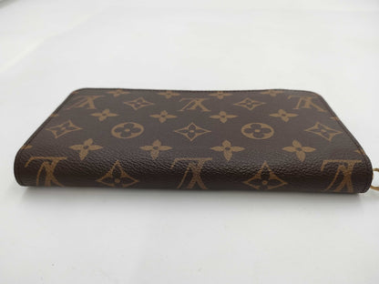 LOUIS VUITTON Monogram M42616 Zippy Wallet