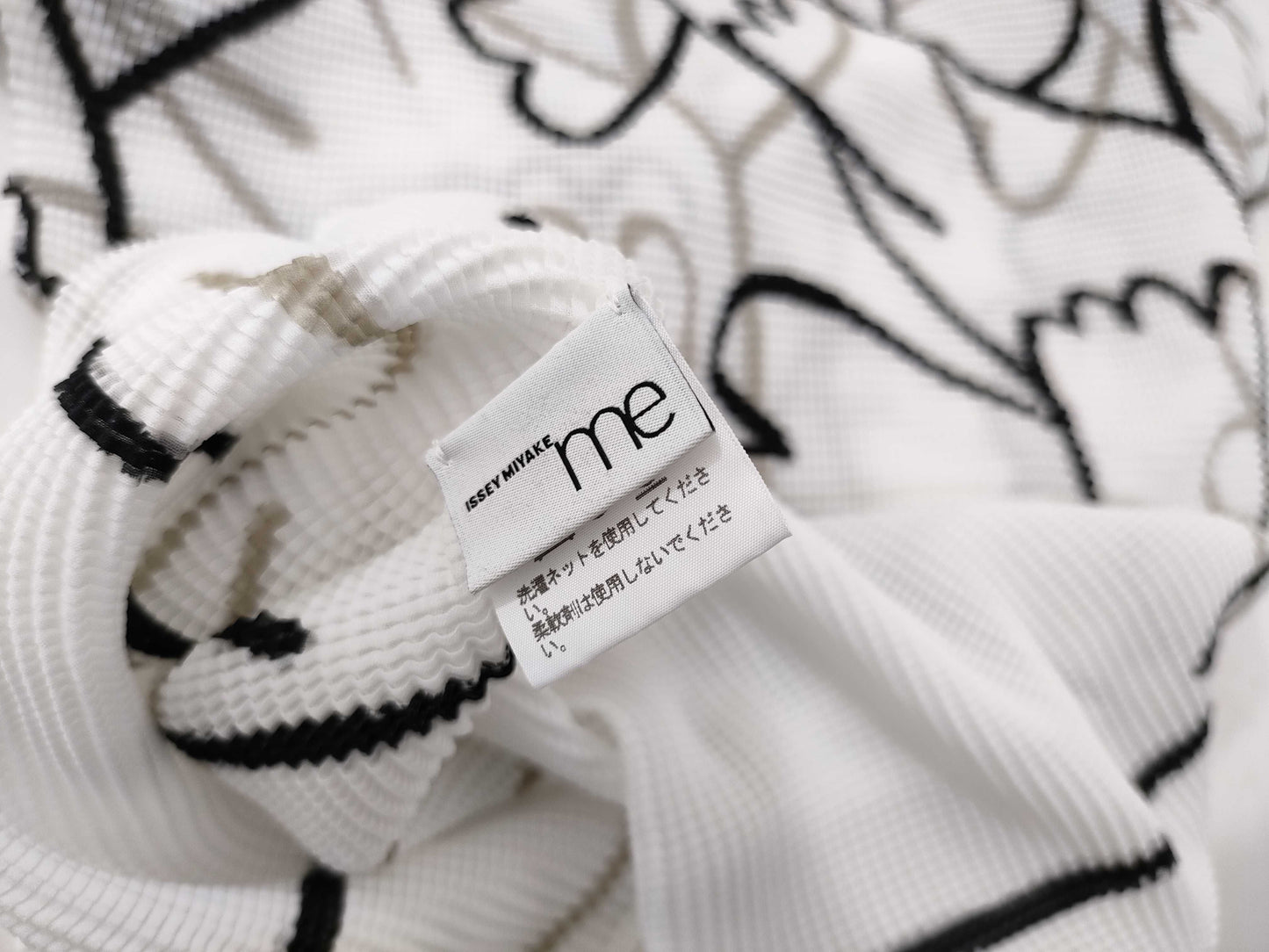 ISSEY MIYAKE Me Angel Tops Tops
