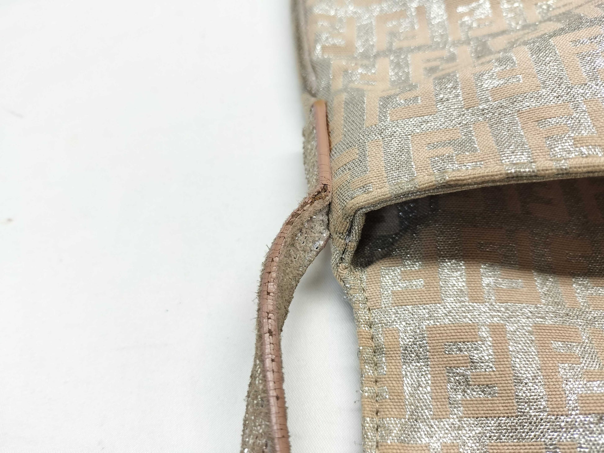 FENDI Lame/Shoulder Bag