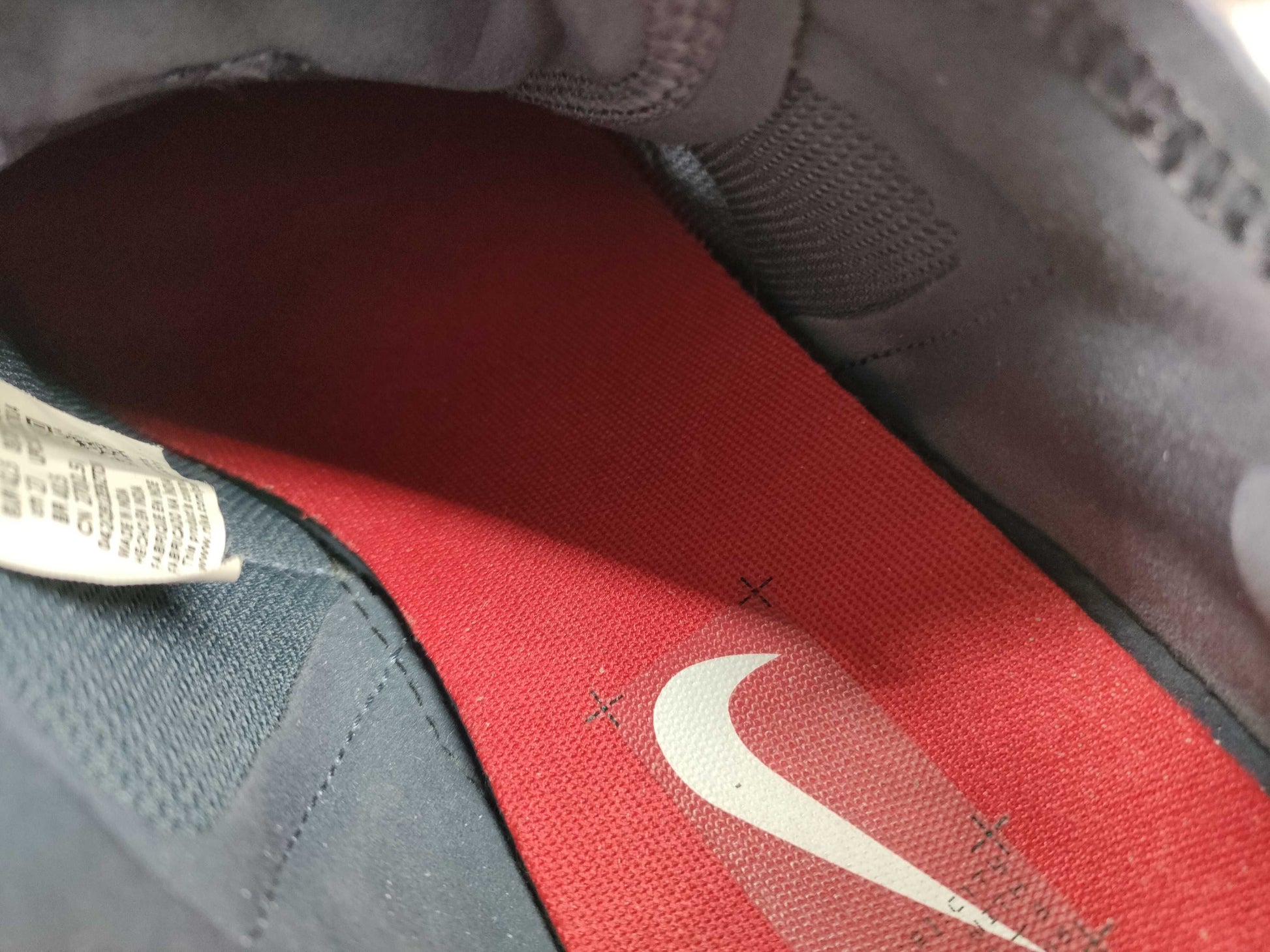 NIKE FZ-3863-400 C1TY City Sneakers