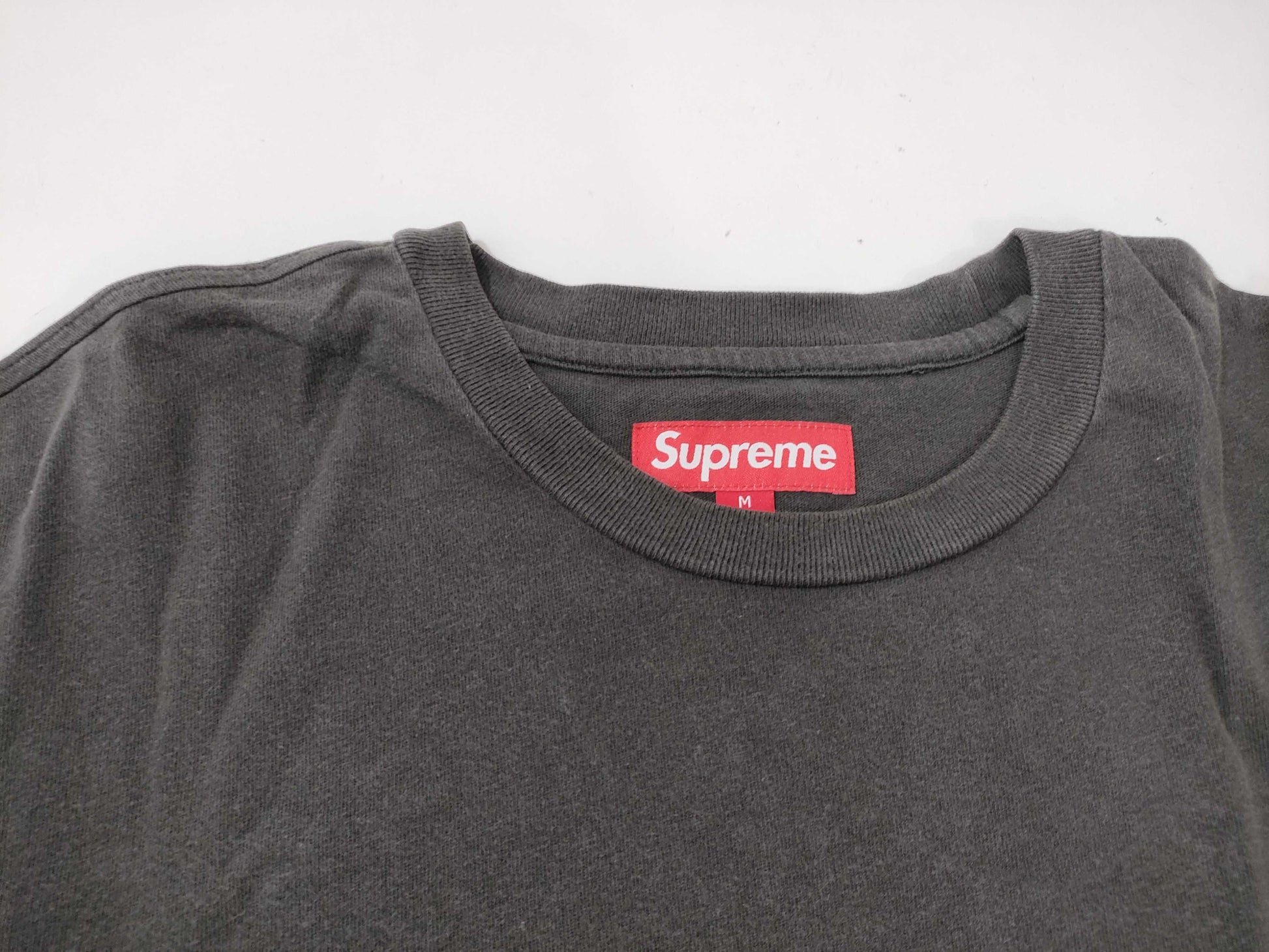 Supreme T-shirt Gray T-shirt