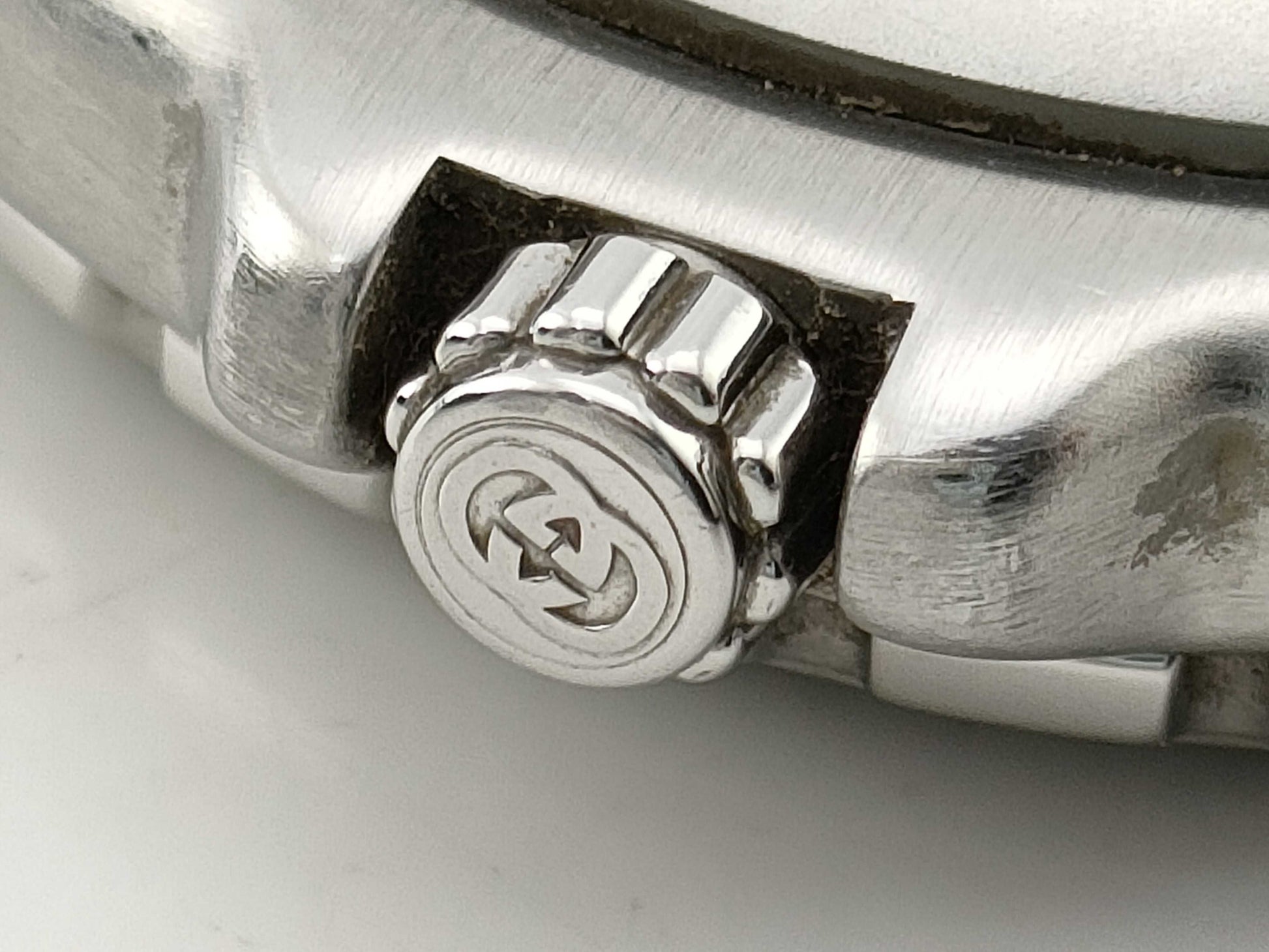 GUCCI 9750M Men's Watch
