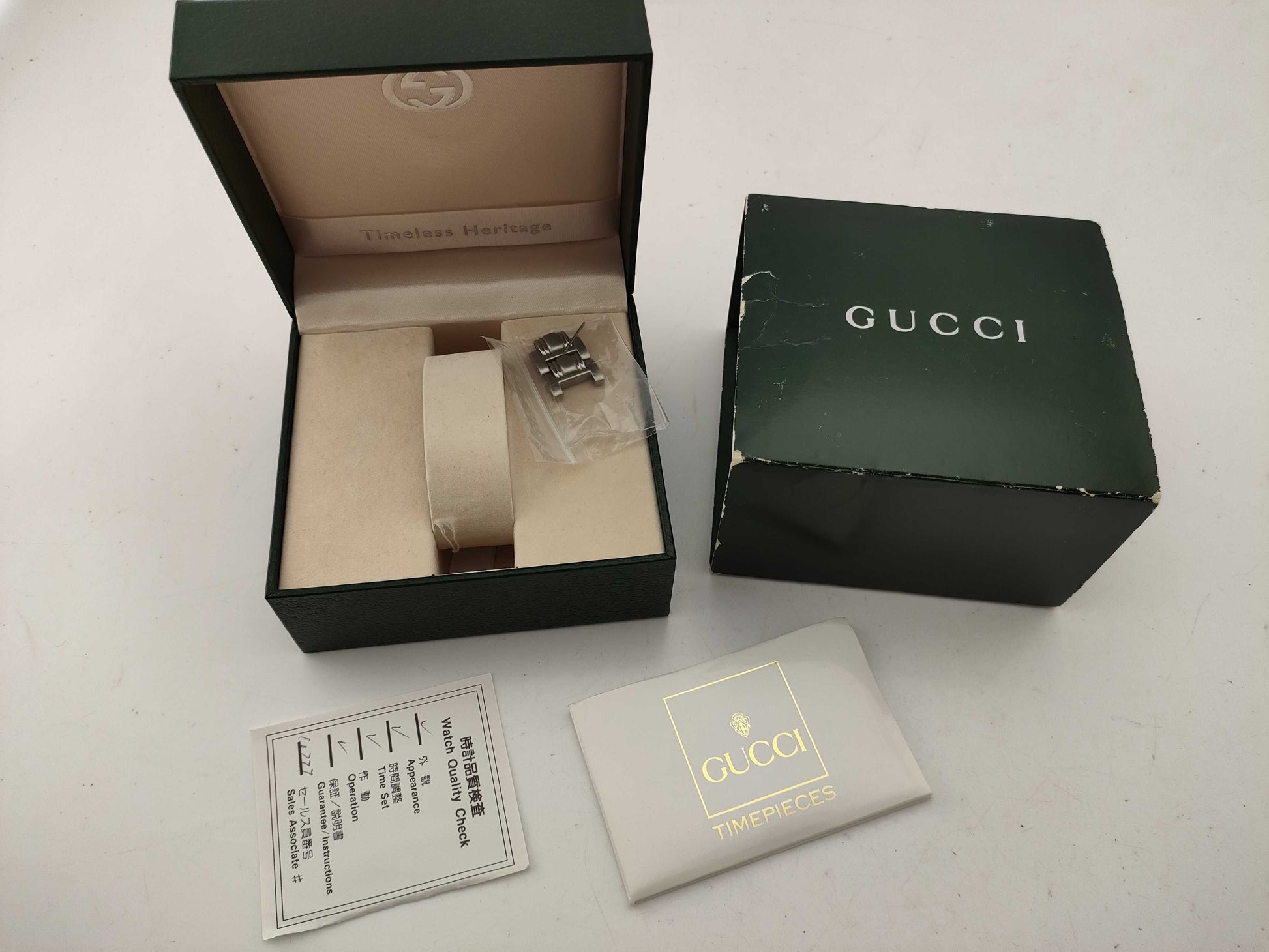 GUCCI 9750M Men's Watch