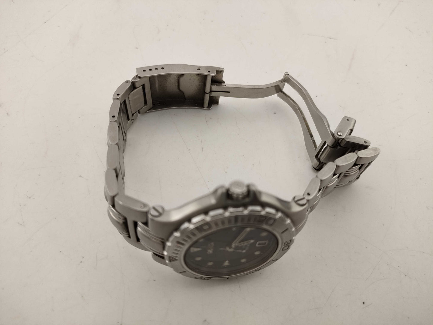 GUCCI 9750M Men's Watch