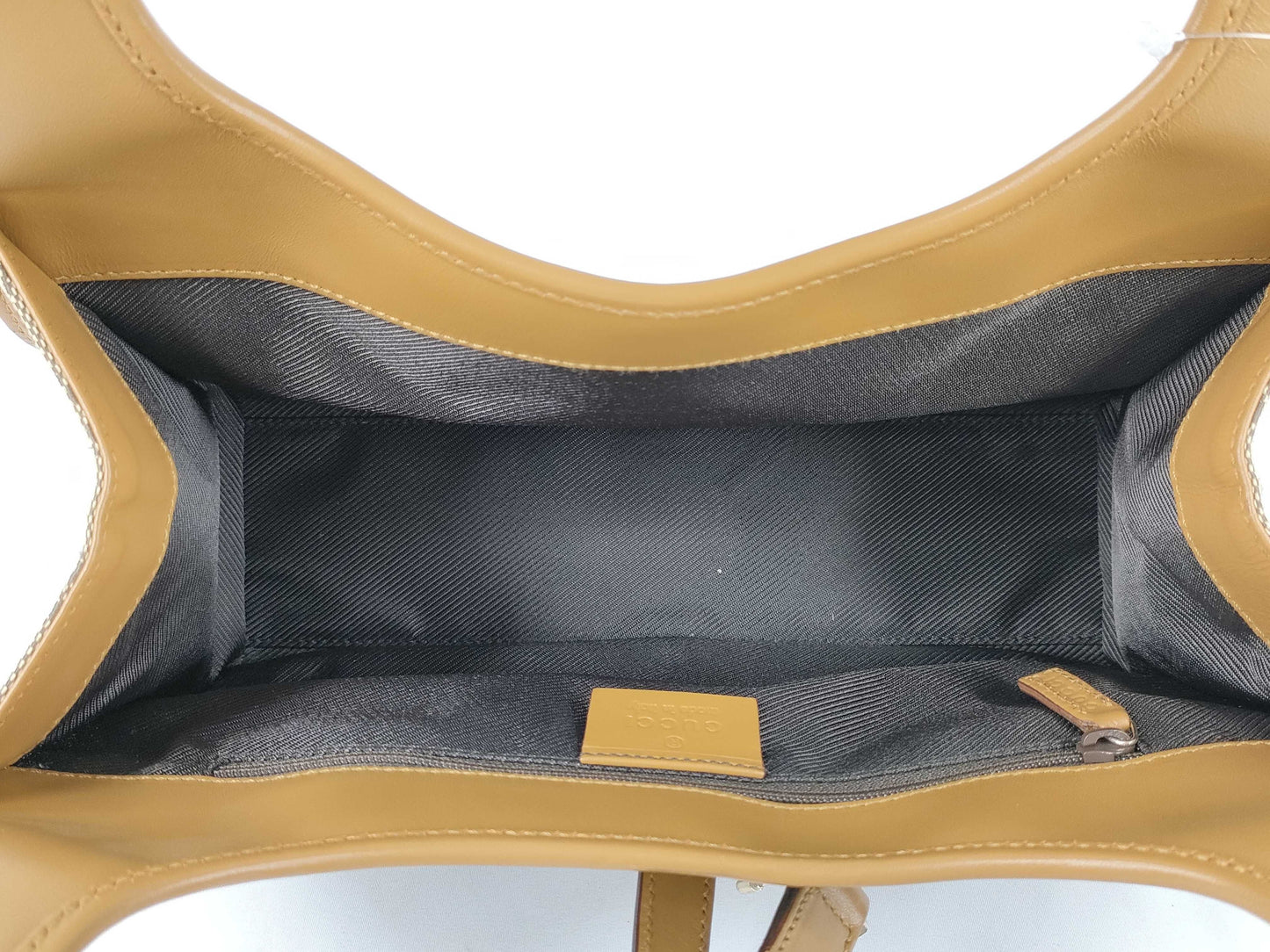 GUCCI GG Canvas Handbag 002, 1068, 2404 Beige Handbag