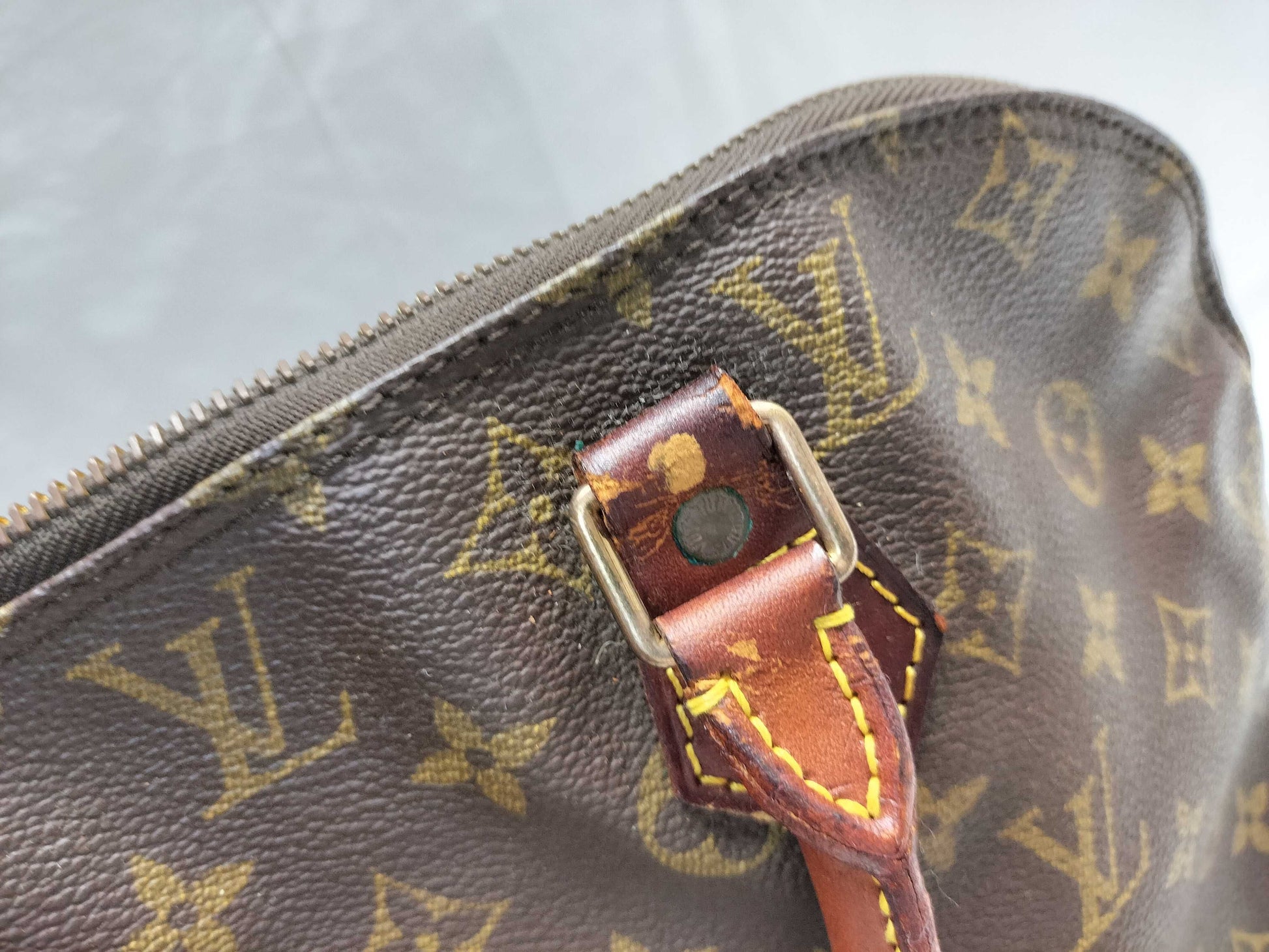 LOUIS VUITTON M51130 Monogram Alma Handbag