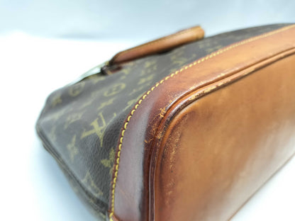 LOUIS VUITTON M51130 Monogram Alma Handbag