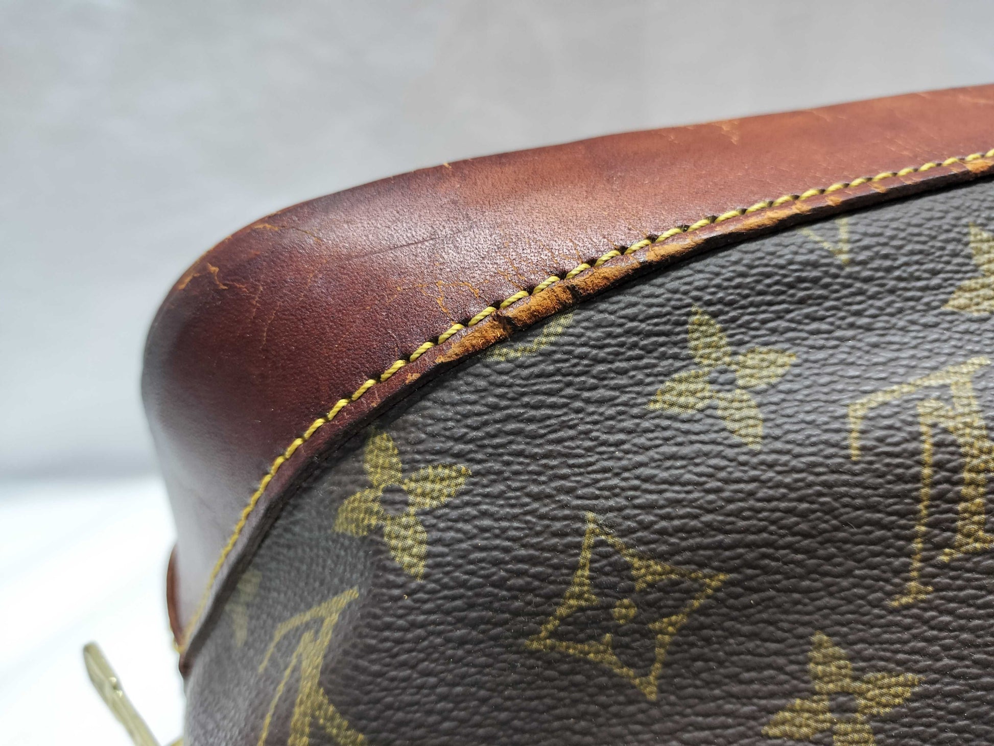 LOUIS VUITTON M51130 Monogram Alma Handbag