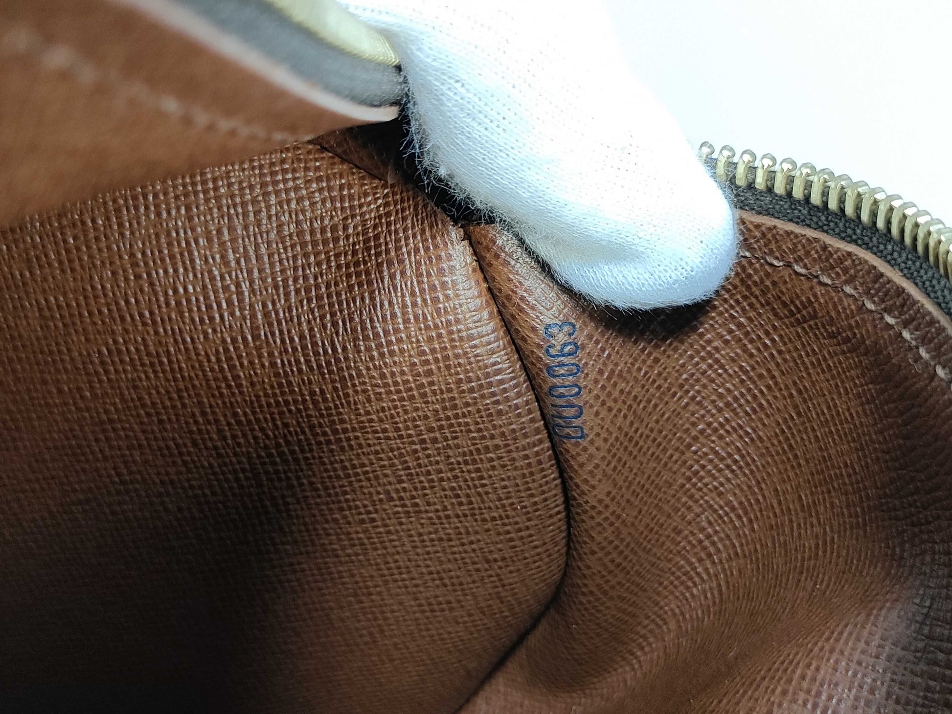 LOUIS VUITTON [Model Number] M51386 Monogram M51385 Papillon 30 Handbag
