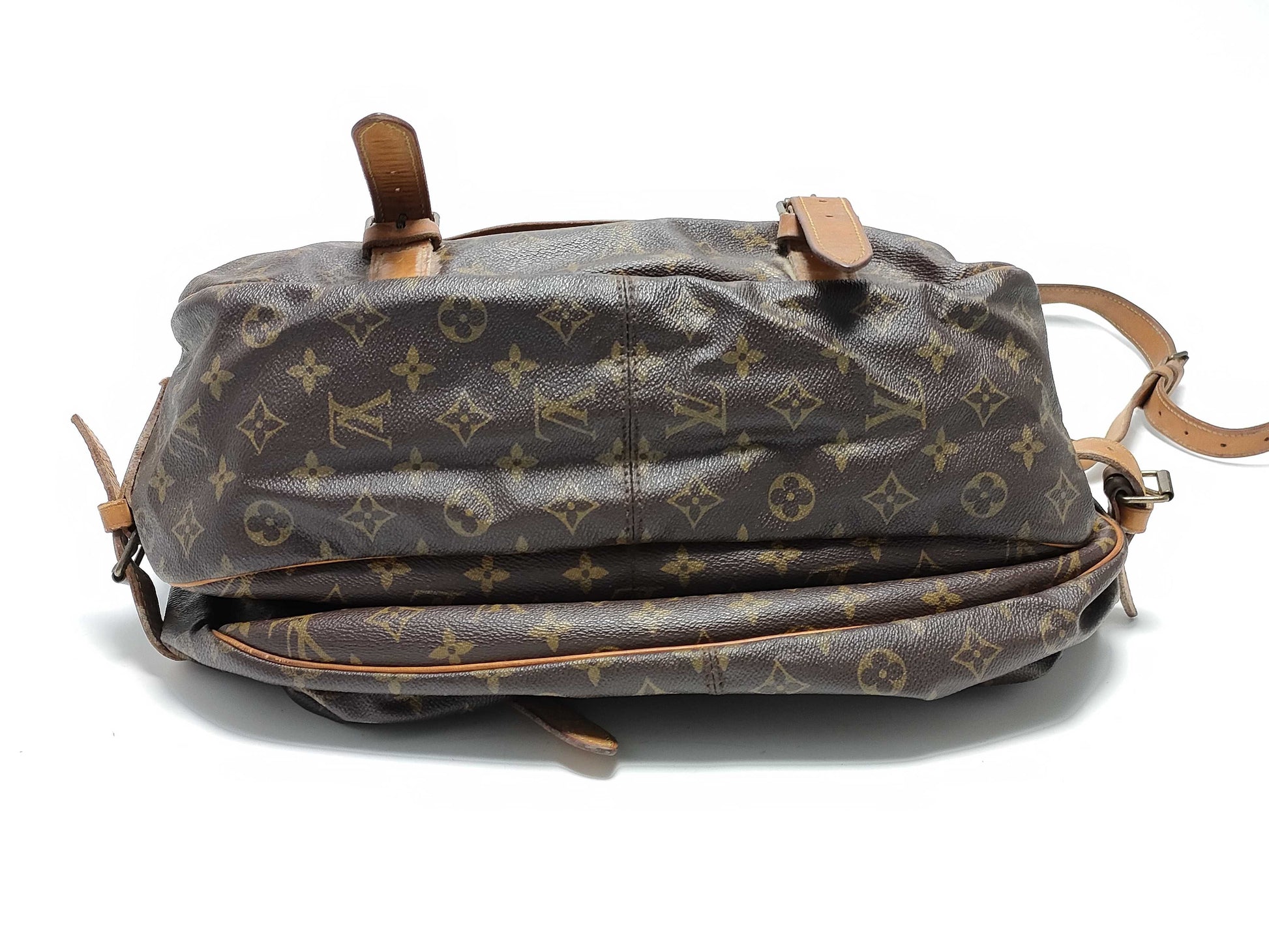 LOUIS VUITTON Monogram M42252 Saumur 43 Shoulder Bag