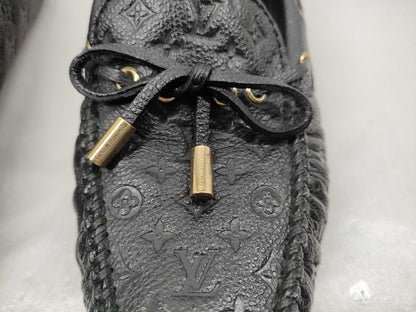 LOUIS VUITTON logo loafers leather shoes loafers
