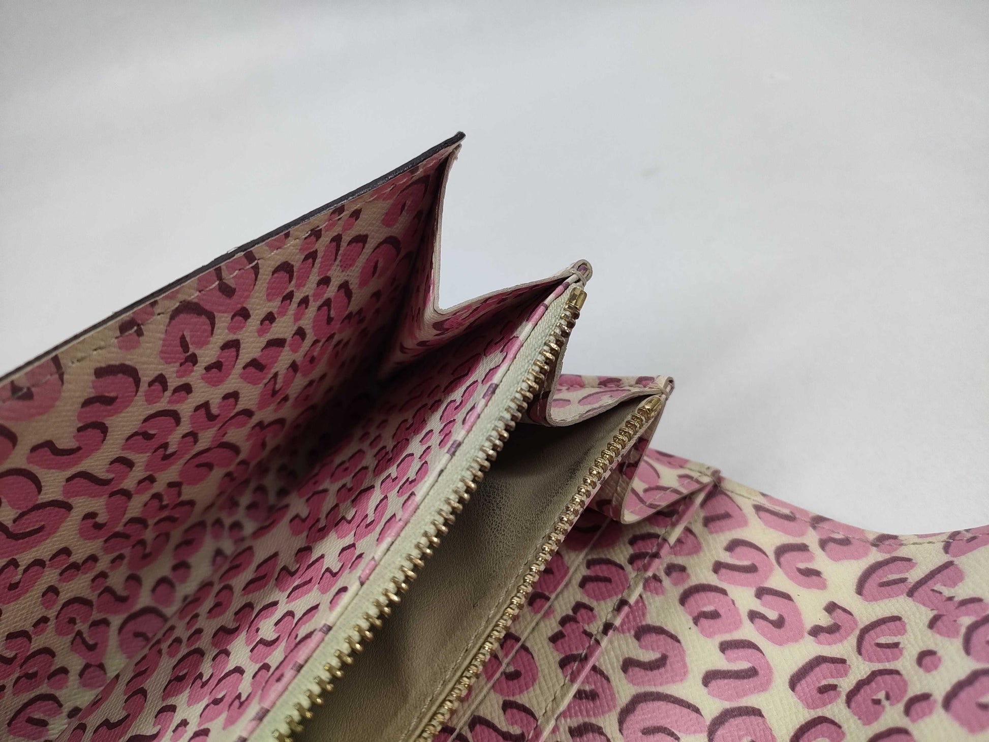 LOUIS VUITTON M60106 Monogram Portefeuille Sarah Leopard Print Pink Wallet/Initialized Wallet