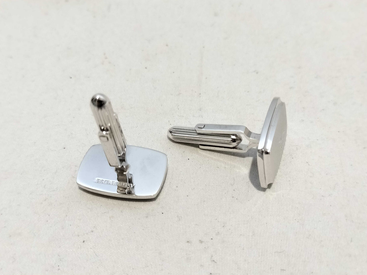 BURBERRY Boxed Silver Cufflinks with Horse Logo